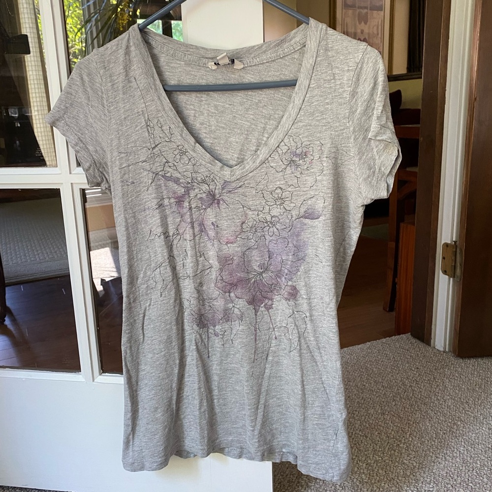 Patterned t-shirt